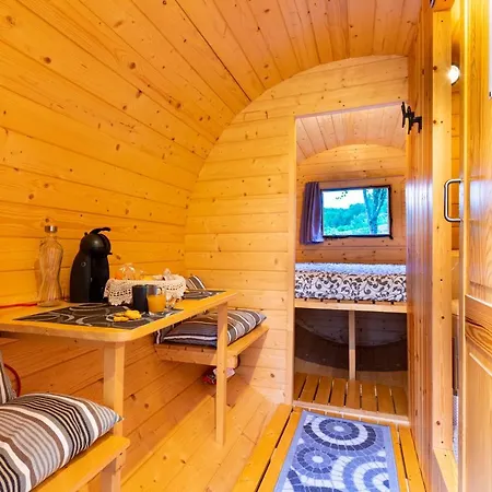 ベッド・アンド・ブレックファスト Cascina Sant'elena 3*