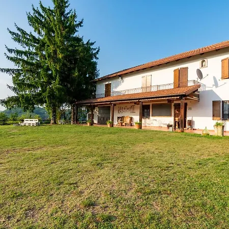 Cascina Sant'elena Nocleg ze śniadaniem 3*